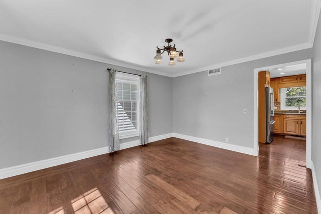 7 Sprucewood COURT, Wind Point, WI 53402