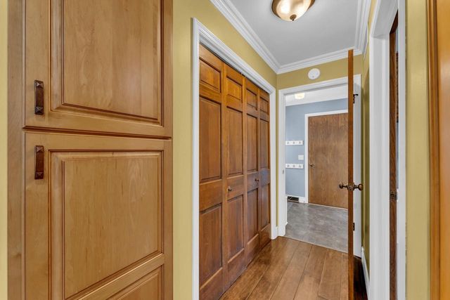 7 Sprucewood COURT, Wind Point, WI 53402
