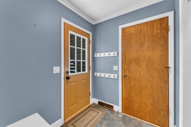 7 Sprucewood COURT, Wind Point, WI 53402