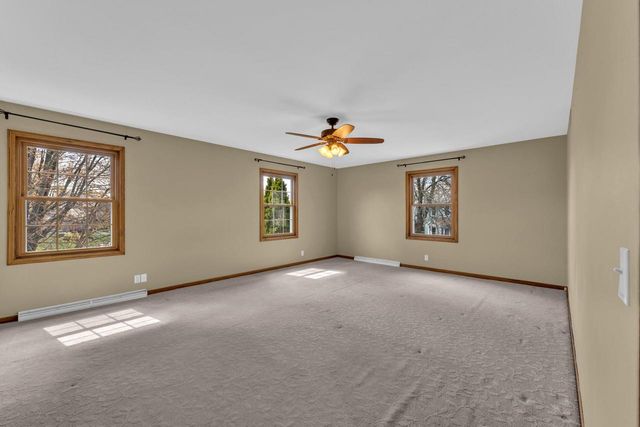 7 Sprucewood COURT, Wind Point, WI 53402