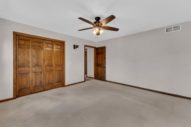 7 Sprucewood COURT, Wind Point, WI 53402