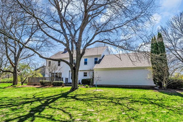7 Sprucewood COURT, Wind Point, WI 53402