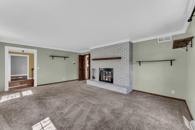 7 Sprucewood COURT, Wind Point, WI 53402