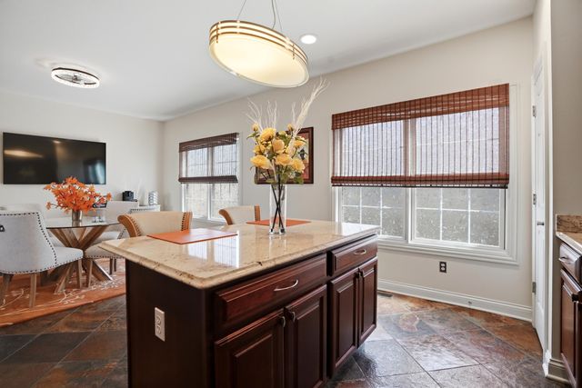 964 Fountain Place, Schererville, IN 46375