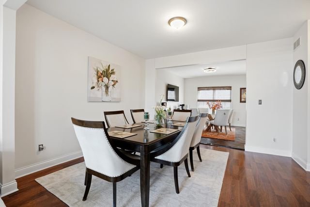 964 Fountain Place, Schererville, IN 46375