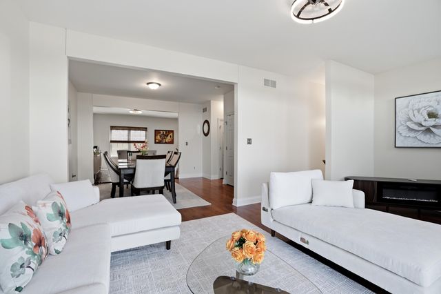 964 Fountain Place, Schererville, IN 46375