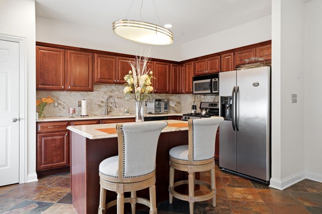 964 Fountain Place, Schererville, IN 46375