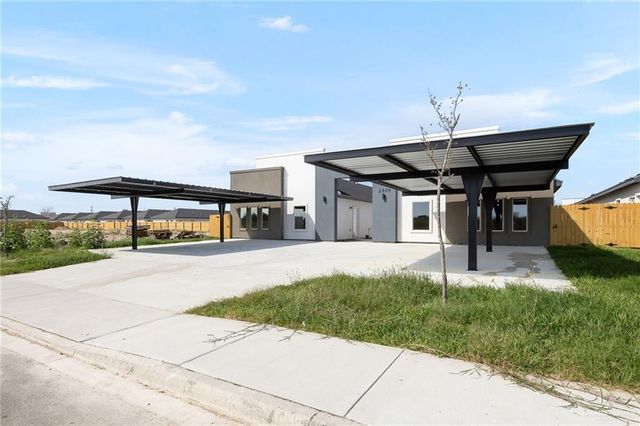 2509 Hilltop Avenue, Edinburg, TX 78542