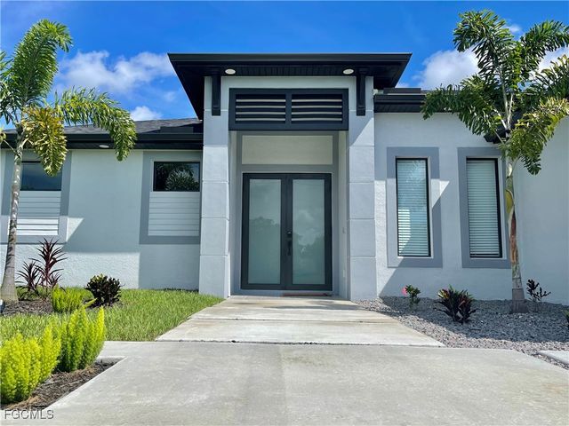 915 SW Embers TER, Cape Coral, FL 33991