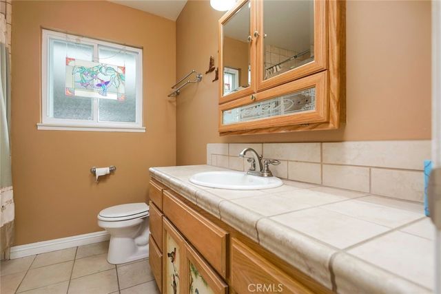 38514 Carolside Avenue, Palmdale, CA 93550