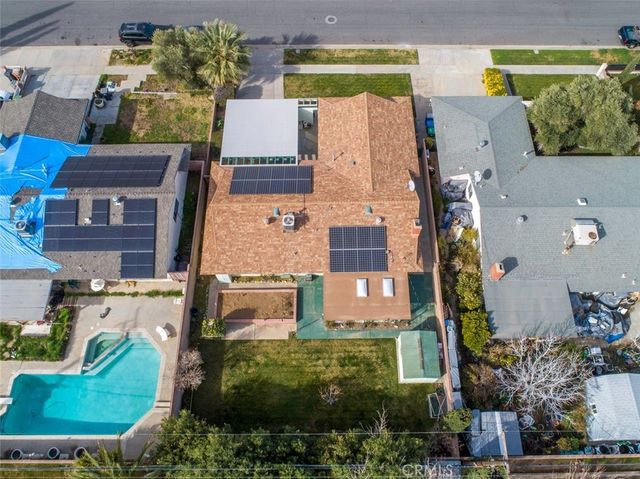 38514 Carolside Avenue, Palmdale, CA 93550