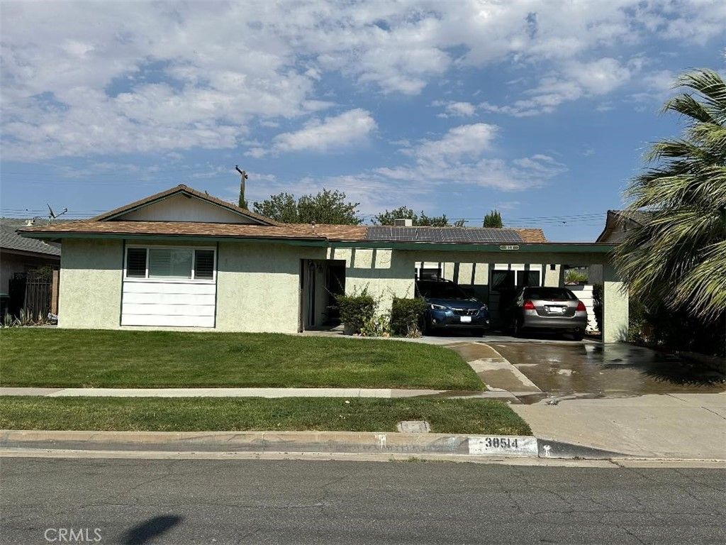 38514 Carolside Avenue, Palmdale, CA 93550