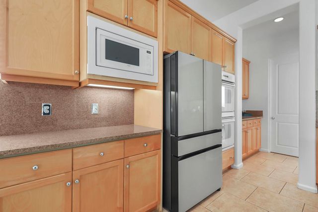 1450 Lorena Way, Palm Springs, CA 92262