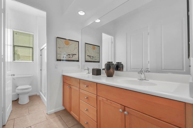 1450 Lorena Way, Palm Springs, CA 92262