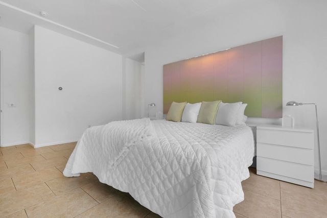 1450 Lorena Way, Palm Springs, CA 92262