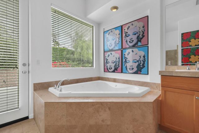 1450 Lorena Way, Palm Springs, CA 92262