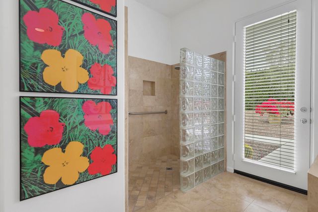 1450 Lorena Way, Palm Springs, CA 92262