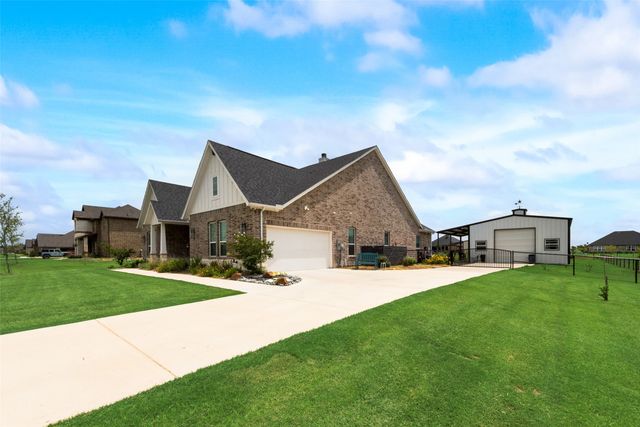 13417 Sage Meadow Circle, Sanger, TX 76266