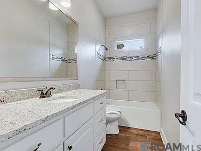 27675 Lakeview Dr, Walker, LA 70785