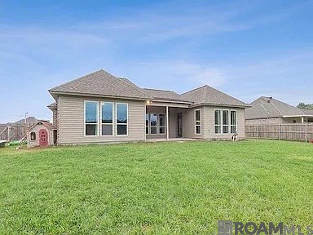 27675 Lakeview Dr, Walker, LA 70785