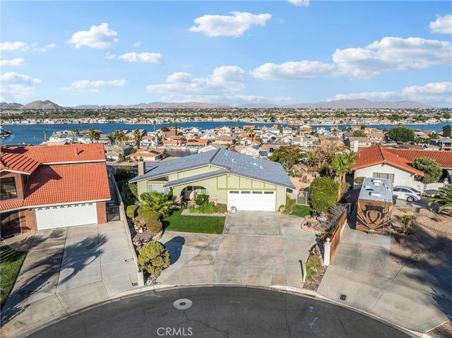 17990 Fremontia, Victorville, CA 92395