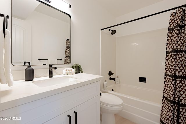 6961 E OSBORN Road C, Scottsdale, AZ 85251