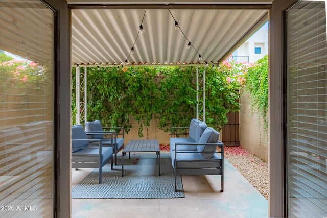 6961 E OSBORN Road C, Scottsdale, AZ 85251