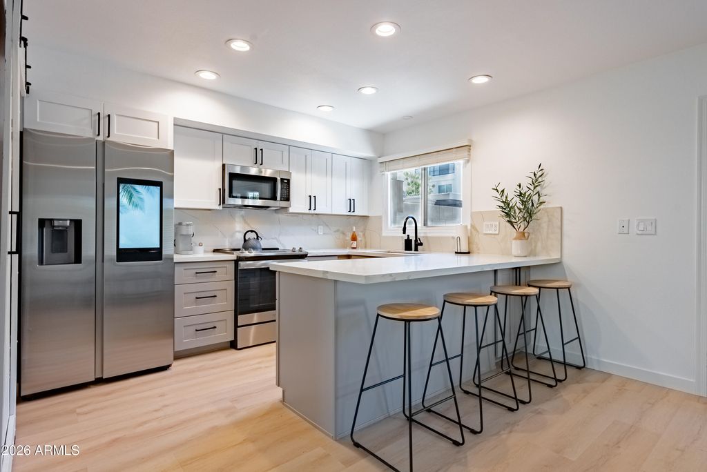 6961 E OSBORN Road C, Scottsdale, AZ 85251