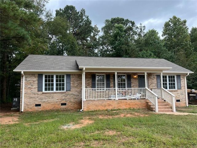 65 Faye Kight Circle, Hartwell, GA 30643