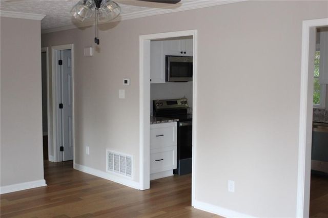 65 Faye Kight Circle, Hartwell, GA 30643