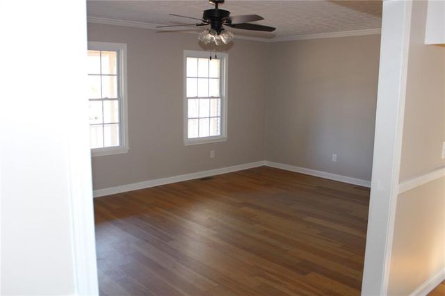 65 Faye Kight Circle, Hartwell, GA 30643