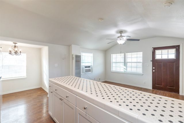 1201 Chestnut Street, Abilene, TX 79602