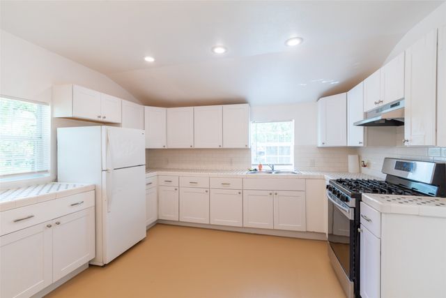 1201 Chestnut Street, Abilene, TX 79602