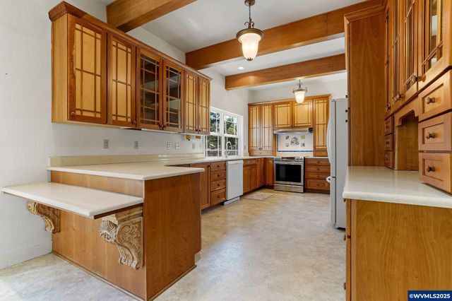 356 W Water St, Stayton, OR 97383