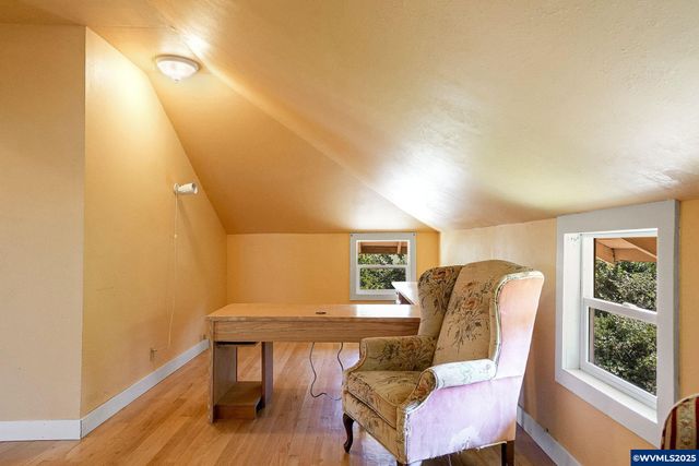 356 W Water St, Stayton, OR 97383