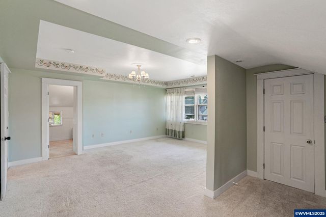 356 W Water St, Stayton, OR 97383