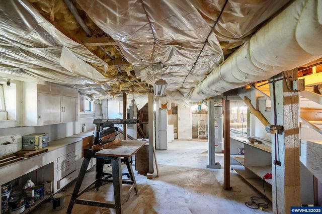 356 W Water St, Stayton, OR 97383