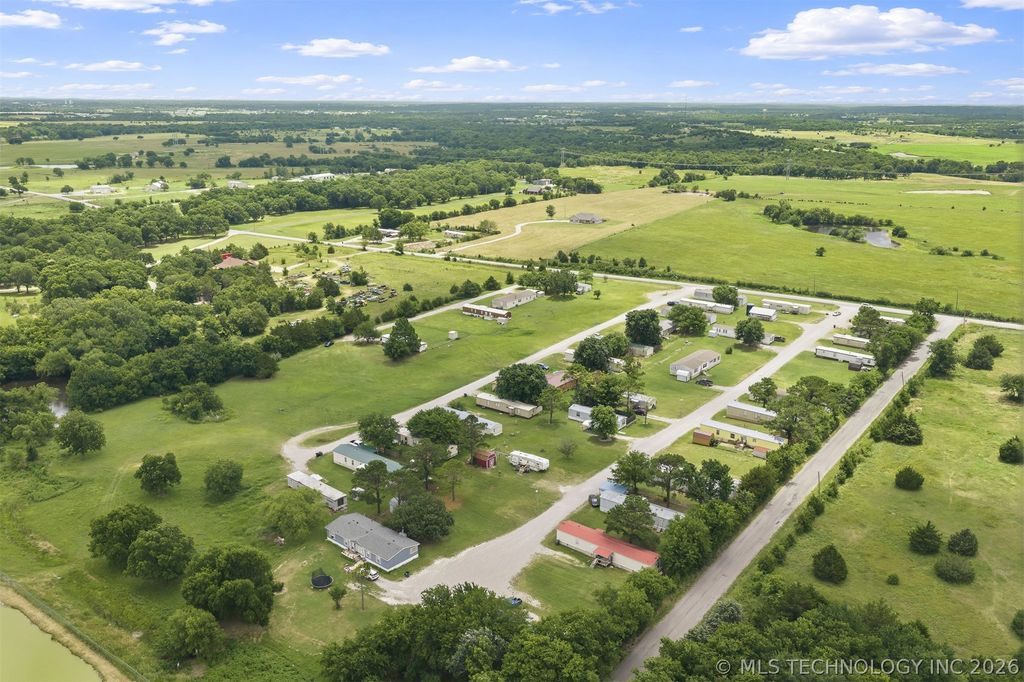 18 Hayward, Ardmore, OK 73401
