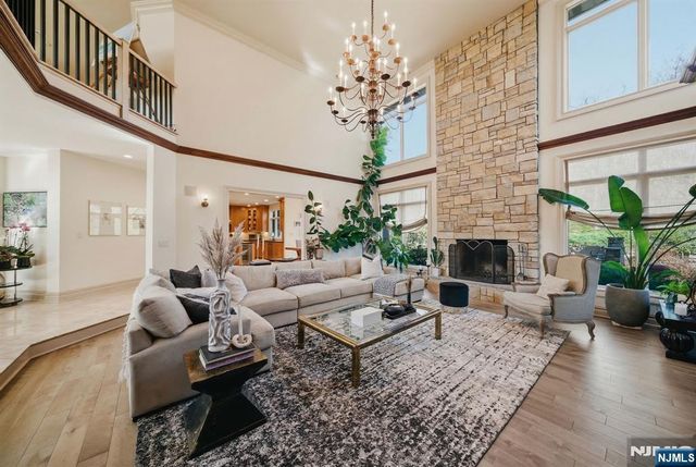 61 Essex Drive, Tenafly, NJ 07670