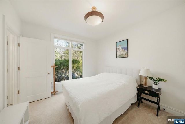 61 Essex Drive, Tenafly, NJ 07670