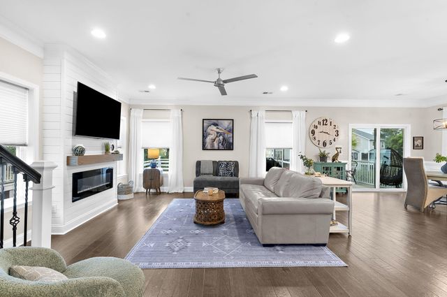 324 Morning Marsh Lane, Wando, SC 29492