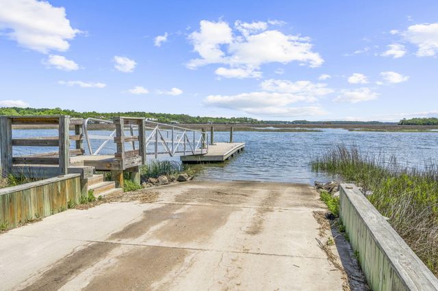 324 Morning Marsh Lane, Wando, SC 29492