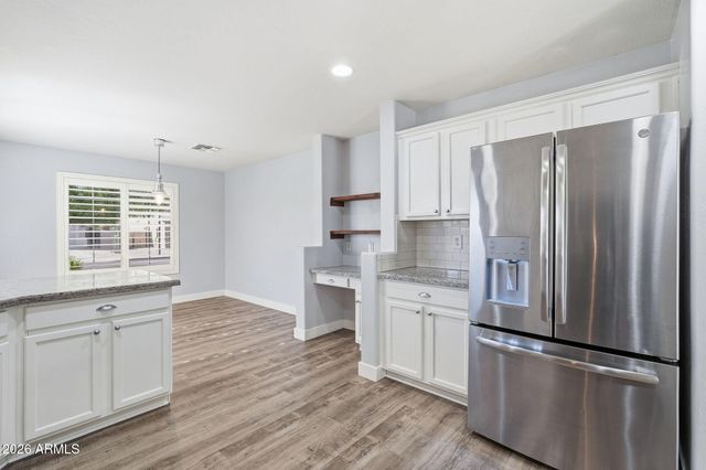 3296 E WARBLER Road, Gilbert, AZ 85297