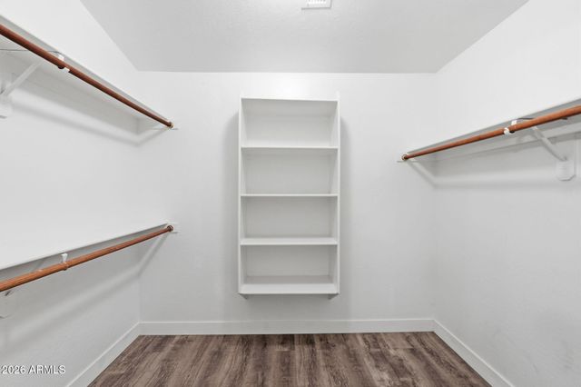 3296 E WARBLER Road, Gilbert, AZ 85297