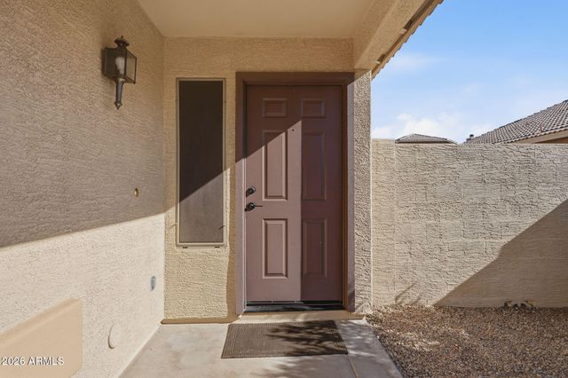 3296 E WARBLER Road, Gilbert, AZ 85297