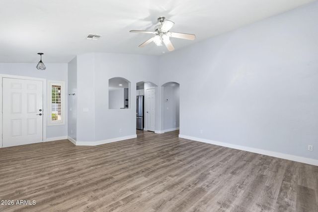 3296 E WARBLER Road, Gilbert, AZ 85297