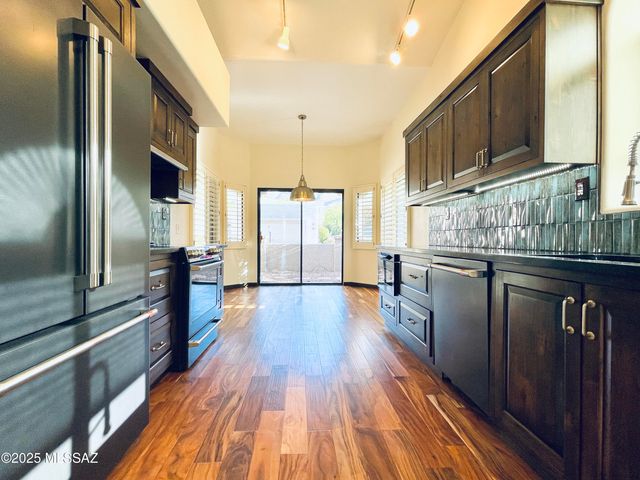 7316 E Calle Alba Serena, Tucson, AZ 85750