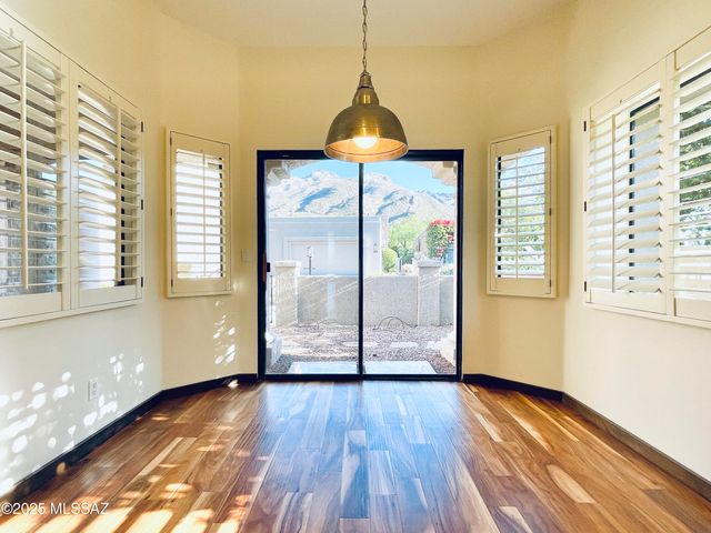 7316 E Calle Alba Serena, Tucson, AZ 85750