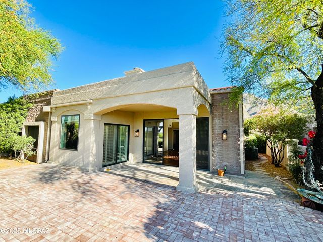 7316 E Calle Alba Serena, Tucson, AZ 85750