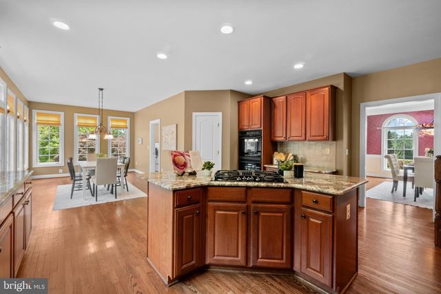 4004 MANOR OAKS RD, Phoenix, MD 21131